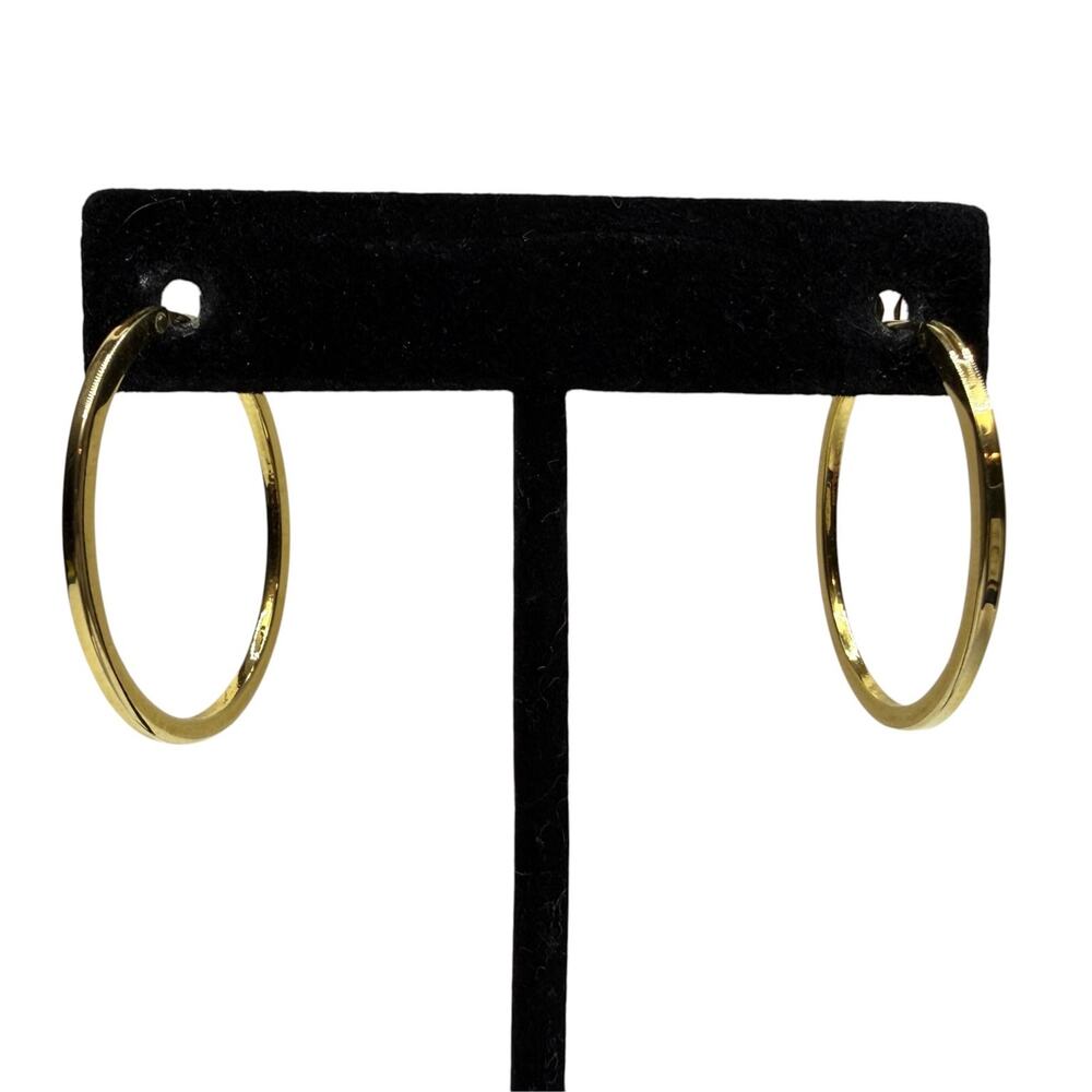 Classic Gold Tone Dangle Hoop Earrings Medium Size Fashion Jewelry 1.5 in